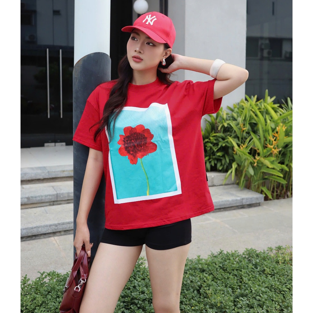 Áo Thun Mirage Bảng Hoa Đỏ Trendy Local Brand Chất 100% Cotton Mềm Mịn Thoáng Mát.