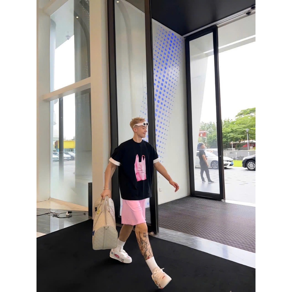 Áo thun Stee Cổ tròn THE WORLD IS MY OYSTER Localbrand ICVCVNI Unisex