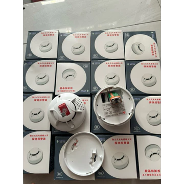 COMBO 2 Thiết bị báo khói cảm biến,Đầu báo cháy khói quang điện độc lập có tấm chắn, gồm phin Bao Hành 12 Tháng
