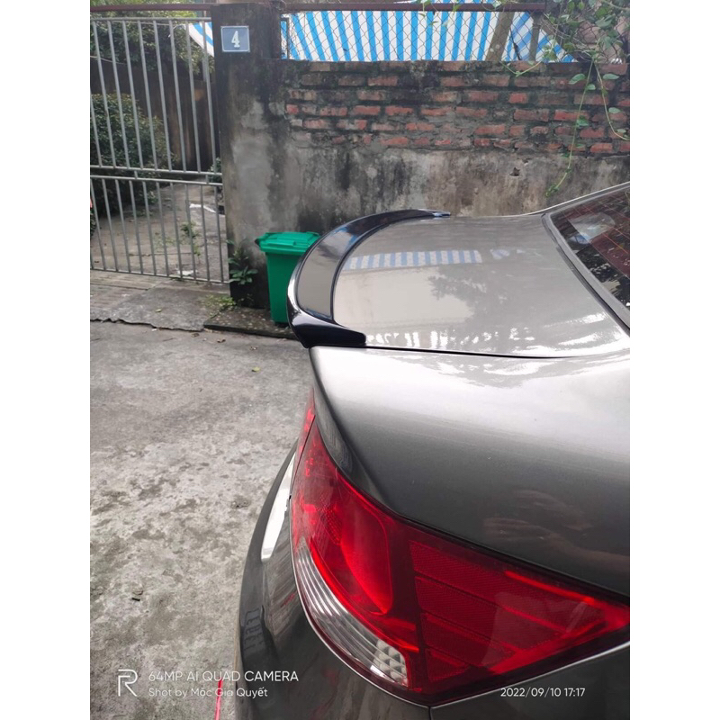 Đuôi gió liền cốp xe Kia Forte, Cerato 2008- 2009 2010 2011 2012 2013 HÀNG MỘC chưa sơn tặng kèm keo 3M