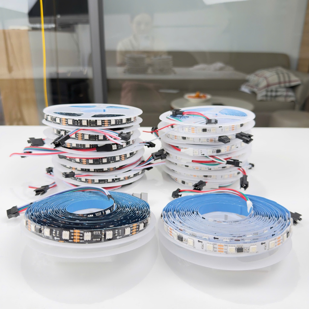 (Cuộn 5m) Led dán 12V full color IC 1903 (3 dây) và 16703 (4 dây) chip led 5050 full màu