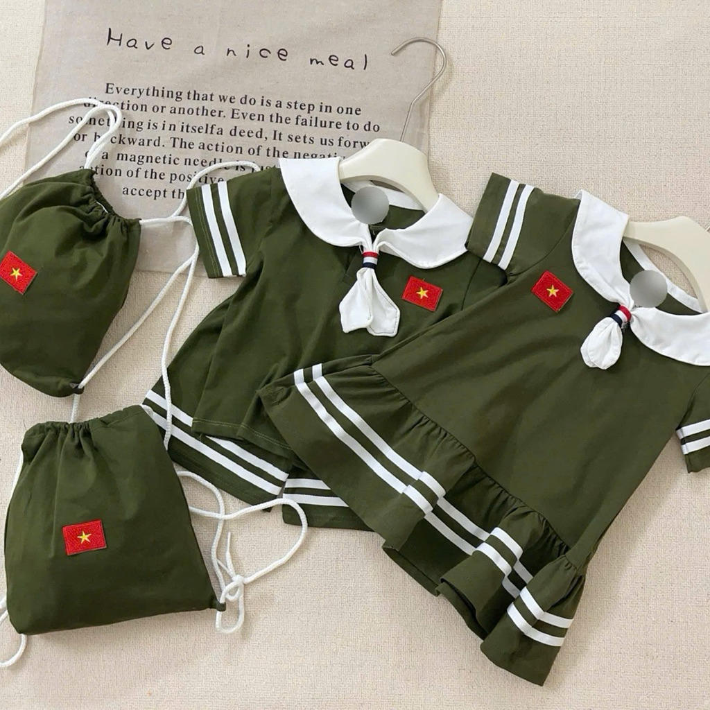 Set Thủy Thủ Cờ Tổ Quốc 🇻🇳 H2 - Tặng Balo Rút Cho Bé Trai Bé Gái Mặc Lễ Cotton Mềm Size 90-150 (8-24kg)