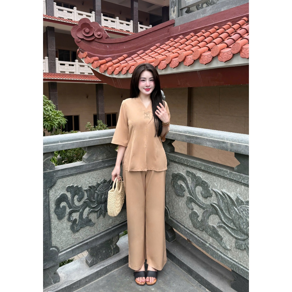 Đồ lam đi chùa la hán cổ V chỉ viền cổ lụa nhuyễn mềm mát Pháp phục đi chùa truyền thống tay lỡ vải mềm mặc tu tập