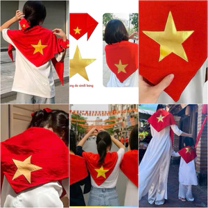 Khăn quàng cổ trẻ em cờ đỏ sao vàng H2 Studio hình tam giác yêu nước 2/9 siêu xinh