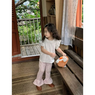 Set Đồ Bé Gái – Áo Trắng Tay Bèo + Quần Hồng Ôm Loe Dài