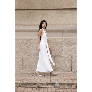 Sandy Dress - Đầm thiết kế sang trọng trang trí buộc khăn phần ngực - VSecret