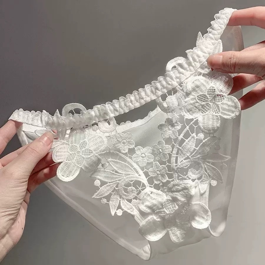 Quần lót ren hoa sexy, quần chip lưới gợi cảm họa tiết hoa 3 màu đen trắng – trắng đen – trắng, size M L – đồ lót nữ