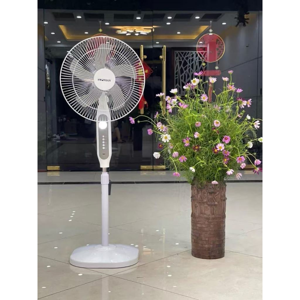 Quạt Cây Sạc Tích Điện SWONSAN CÓ CHỔI THAN Sải Cánh 40CM Có Đèn Led Chiếu Sáng, Cổng Sạc USB