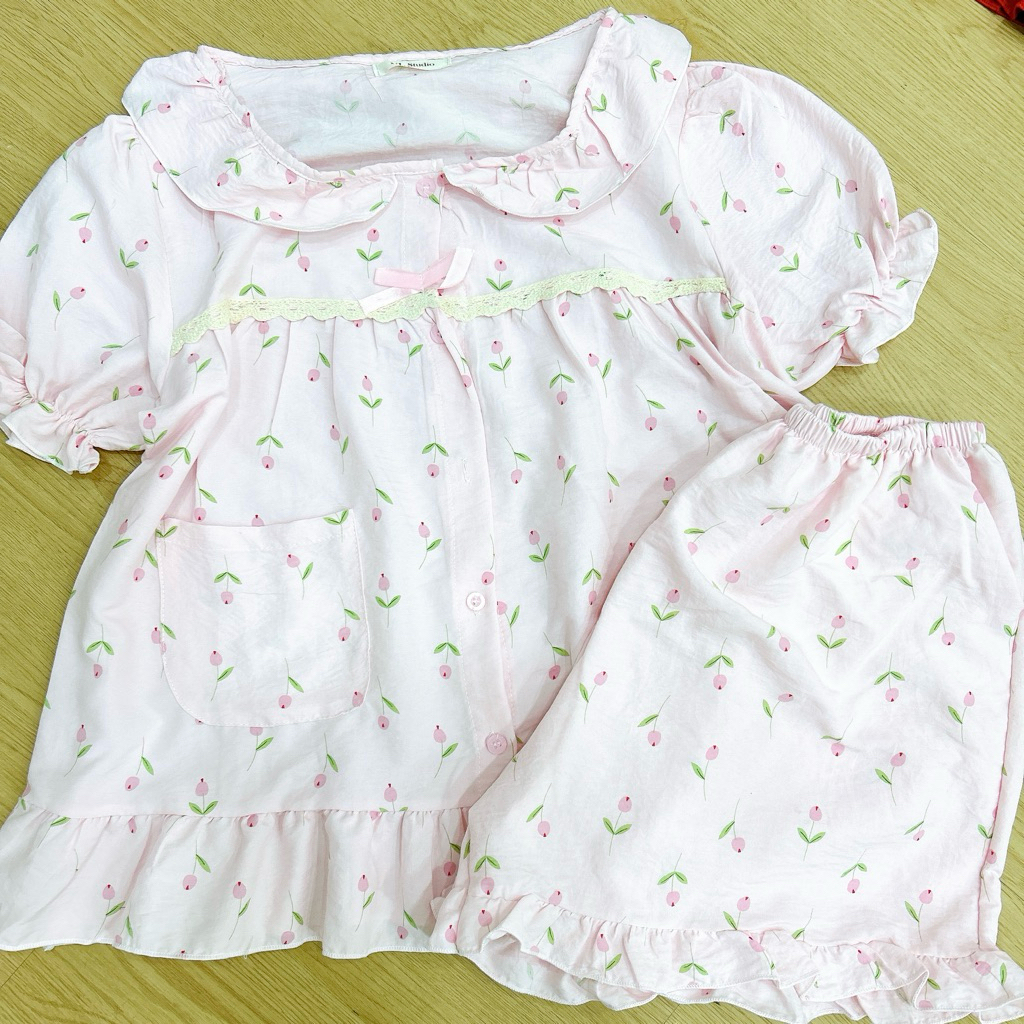 Bèo tulip lá hồng
