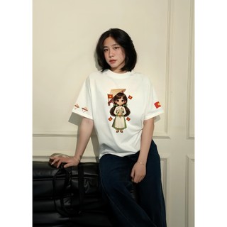 Áo Thun Nữ In Cô Gái Cờ Đỏ Sao Vàng Cao Cấp CHEPOL Unisex 100% Cotton Thoáng Mát,Thấm Hút,Cổ Tròn Form Oversize CP_12490