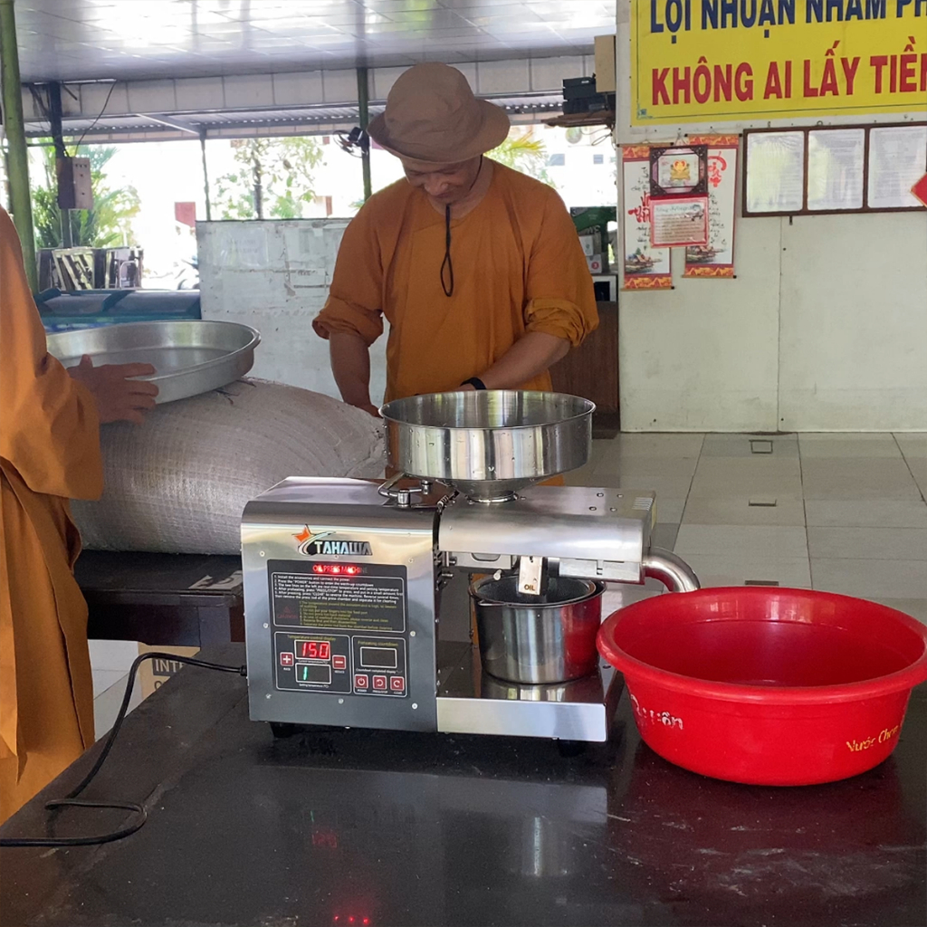 Máy ép dầu ăn TH-T3- Nguyên chất tại nhà - Bảo hành 24 tháng - free ship toàn quốc