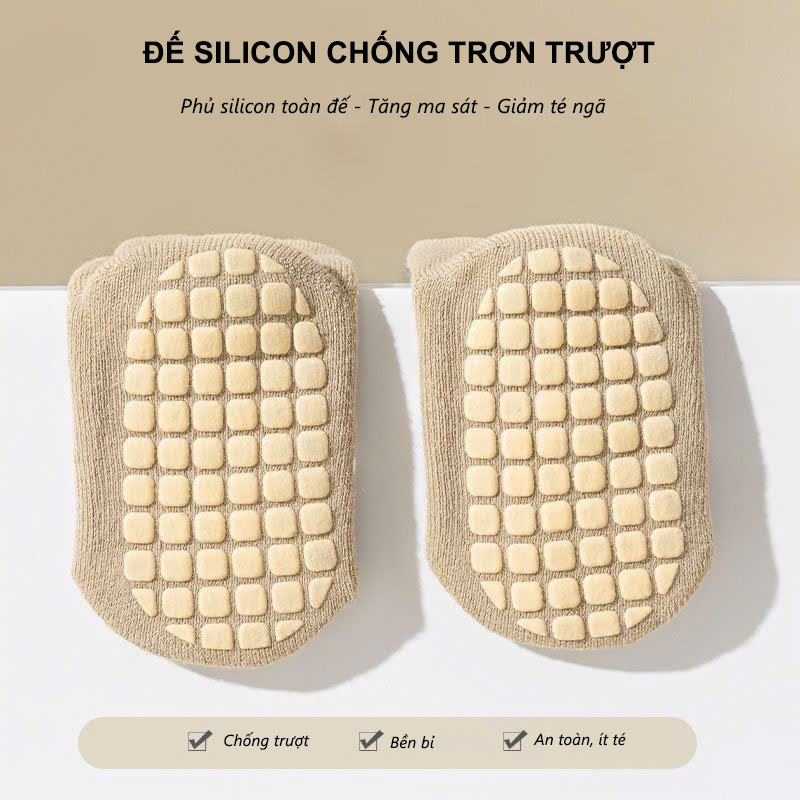 [COMBO 5 ĐÔI] Tất vớ cho bé họa tiết dễ thương có dế chống trơn trượt - Ekiu Shop