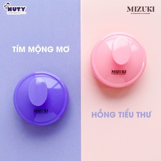 Lược Gội Đầu Massage Da Đầu Thư Giãn 2in1 Mizuki (Màu Ngẫu Nhiên)