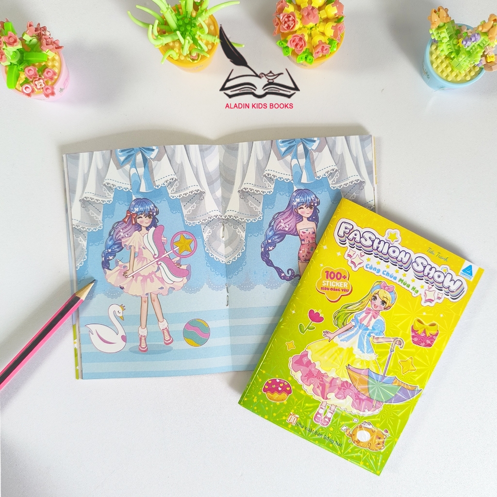 Sách- Sticker Bóc Dán Sáng Tạo Thời Trang Công Chúa Xuân Hạ Thu Đông