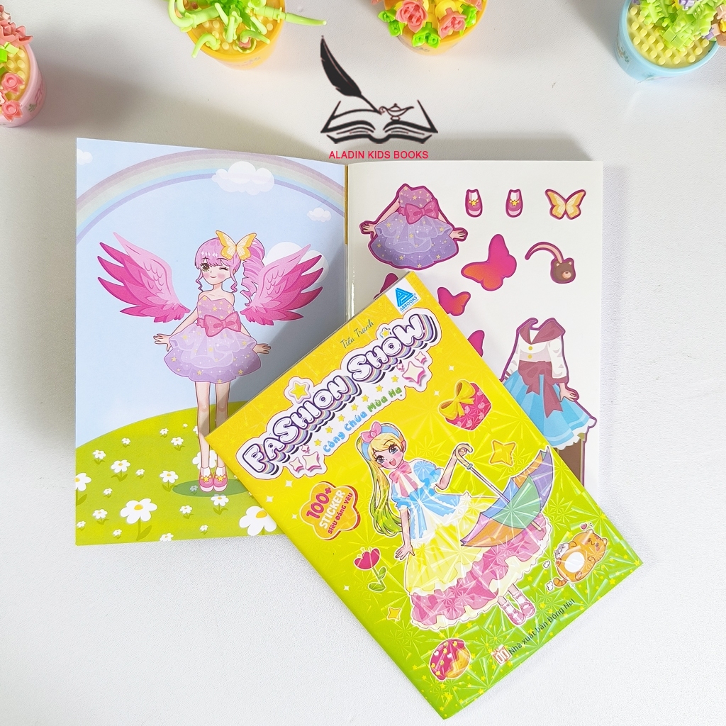 Sách- Sticker Bóc Dán Sáng Tạo Thời Trang Công Chúa Xuân Hạ Thu Đông