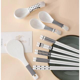 Set 5 Thìa Sứ, Muỗng Ăn Súp Hoạ Tiết MàuTrắng Đen phong Cách Hiện Đại