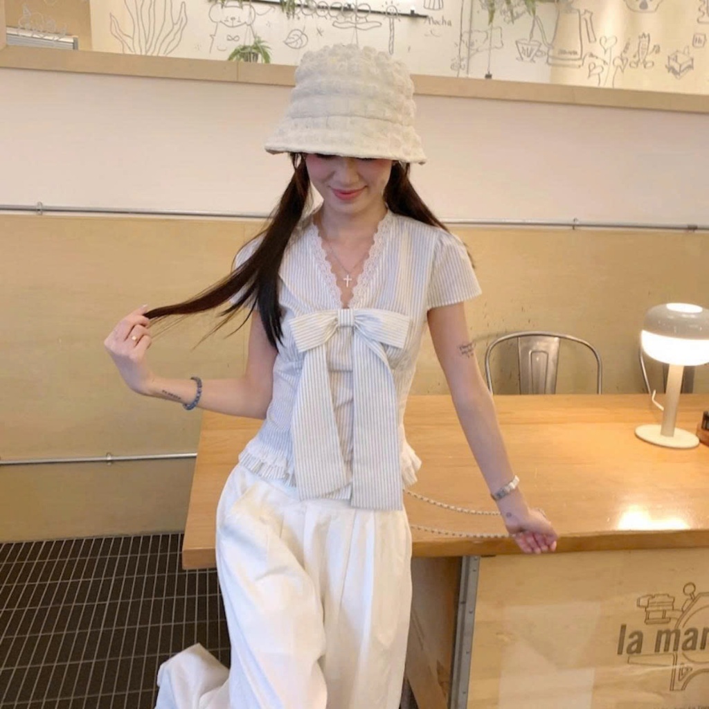 [ Video sp thực tế ] Áo sát nách cổ yếm bèo ren MCA phối nơ kẻ sọc A51405