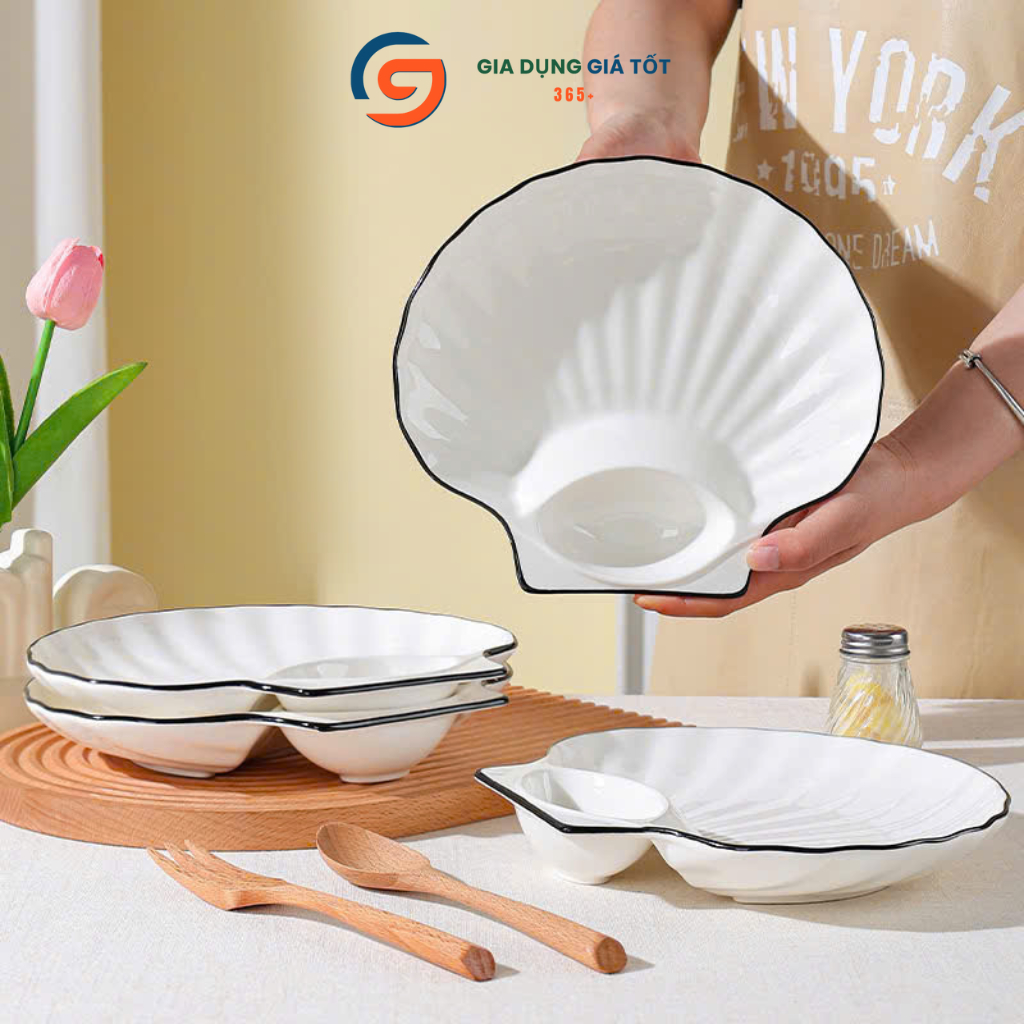 Đĩa sứ trắng viền đen hình sò có ngăn nước chấm, đĩa ăn sang trọng cho nhà hàng, tiệc, gia đình