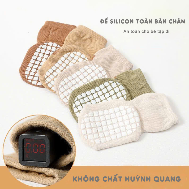 Tất vớ có lớp silicon chống trượt cho bé, chất liệu mềm mại an toàn - Ekiu Shop
