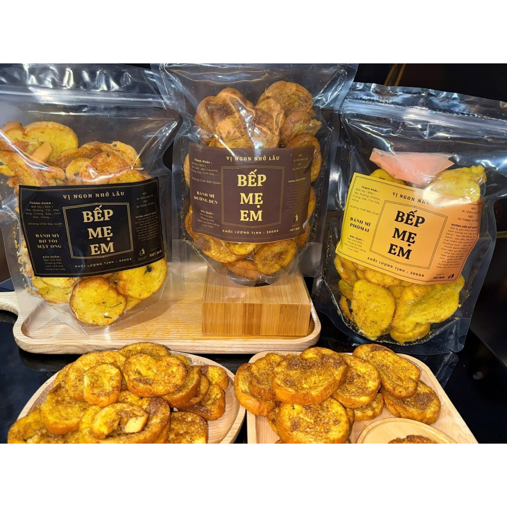 Bánh Mì Bếp Mẹ Em 9 Vị Bơ Tỏi ,Caramel, Đường Đen ,Phô Mai,Kem Trứng, Cốm ,Muối Ớt,MatCha,Healthy 300GR(Chuẩnbếp mẹ em)