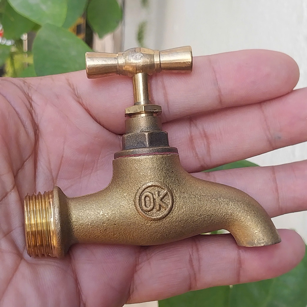 Van nước gắn hồ bằng đồng thau cổ điển ren 21mm