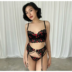 CHARLOTTE - CHÉRIE SET - Set đen phối nơ đỏ sexy