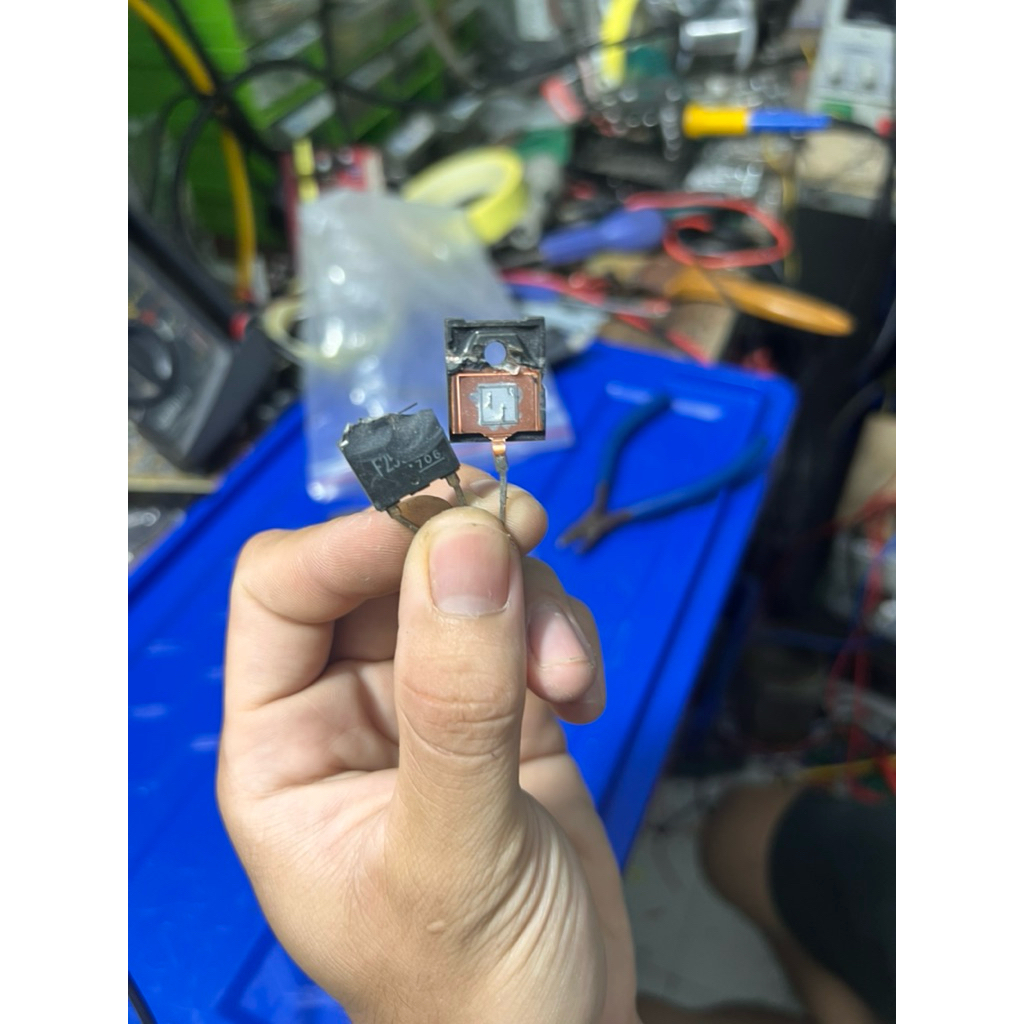 [ TPHCM ] SCR THYSITOR 25A 600V “ F25JZ51 Toshiba Hàng Tháo Máy”