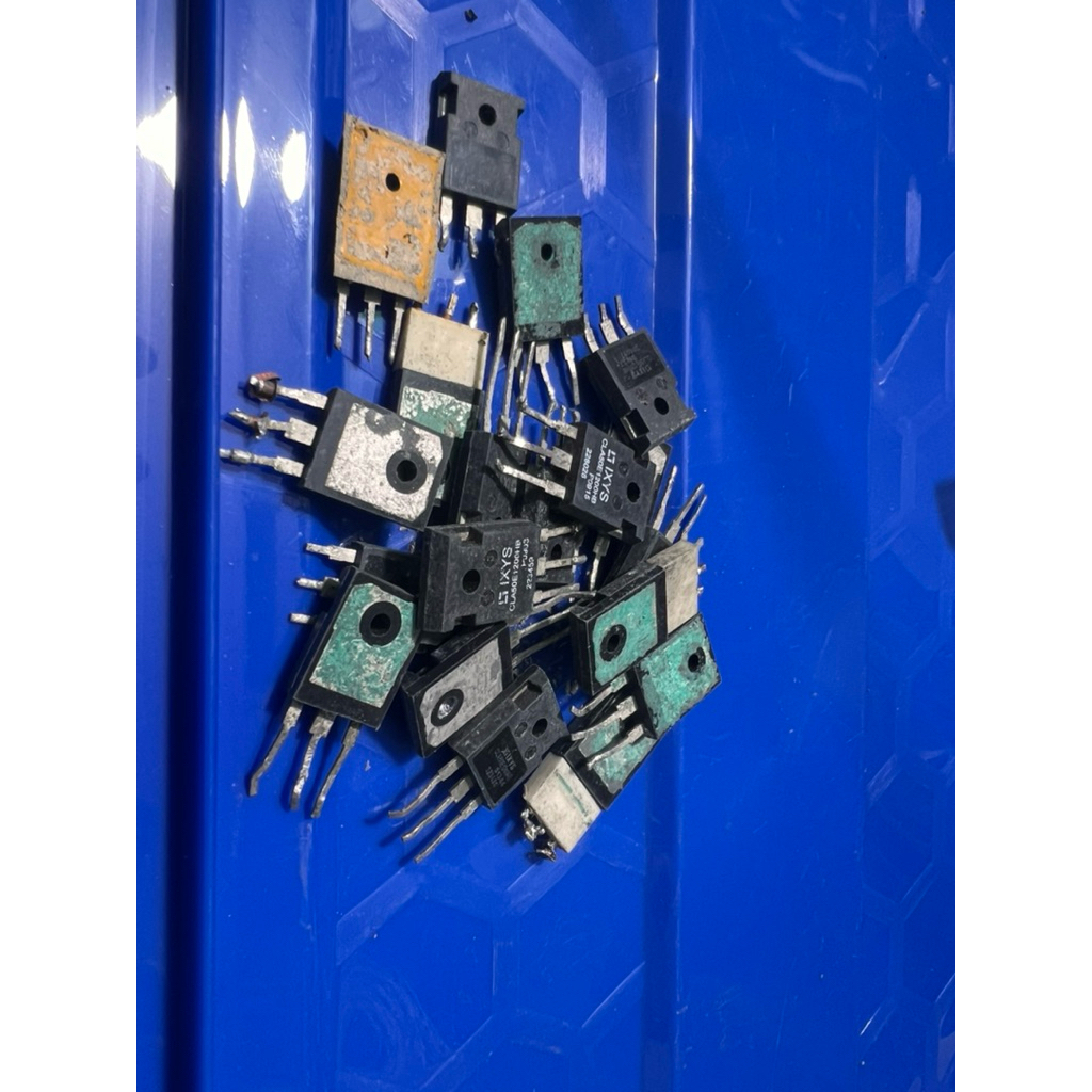 [ TPHCM ] CLA50E1200HB “Hàng Tháo Máy Nhật “ 50A 1200V Ruột To Như Bánh Xe Bò