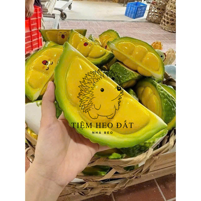 Heo Đất Hình Trái Sầu Dễ Thương – Gốm Sứ Bát Tràng – Hộp Tiết Kiệm Mini