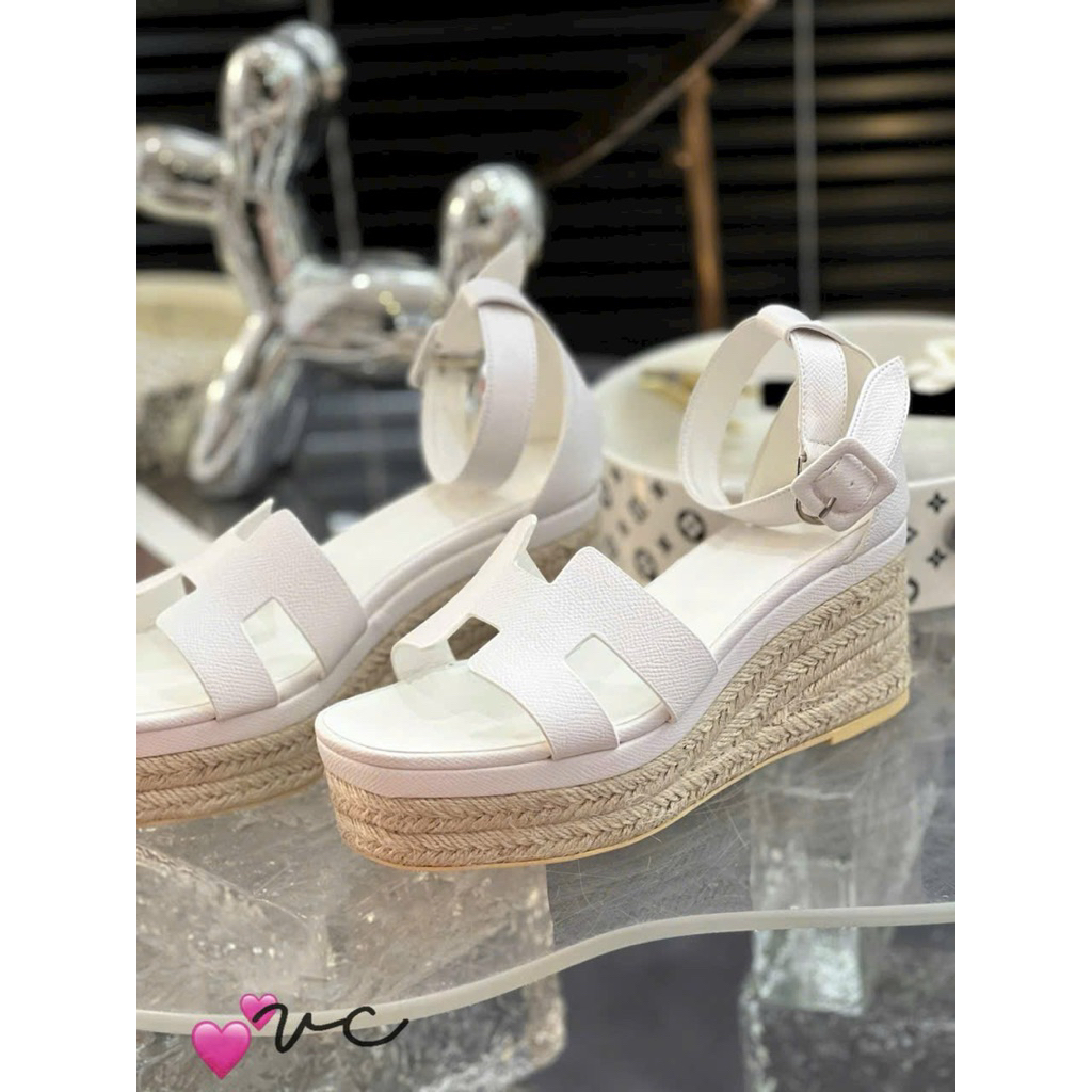 Sandal xuồng khoá Qccc