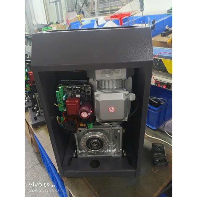 Mô tơ cổng lùa tự động Ossden Z30 tải 3000kg