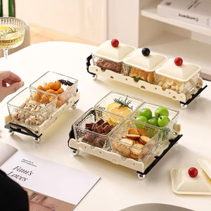 Khay đựng bánh kẹo, các loại hạt để bàn