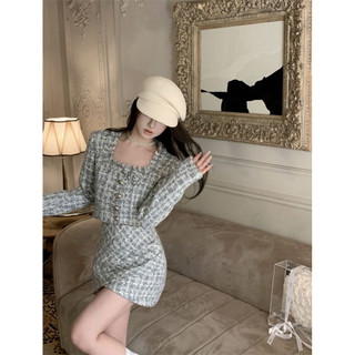 Set áo khoác dạ tweet cổ vuông tua rua form croptop kết hợp chân váy chữ A dáng ngắn phong cách tiểu thư