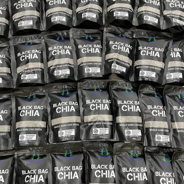 Hạt Chia Úc Black Bag Chia Whole Dark Chia Seeds 500g