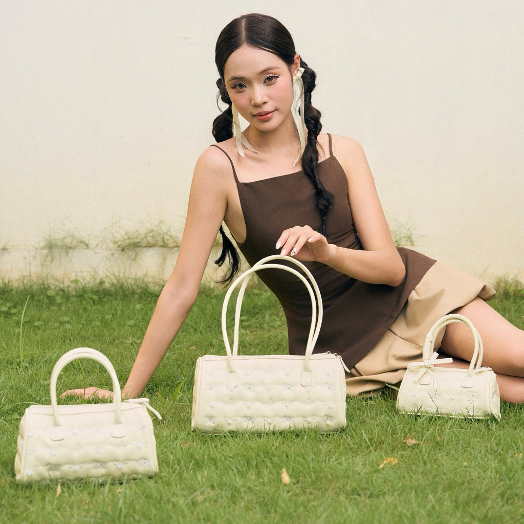 Túi Rosy bag màu trắng kem Hérisson da Pu chần bông hoạ tiết nơ (3 màu ...