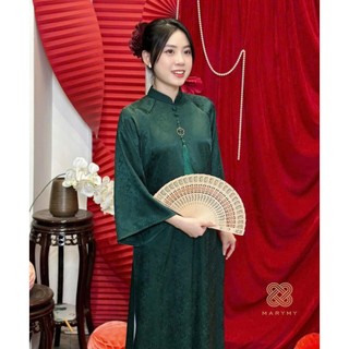 ÁO DÀI gấm nhẹ nhàng mềm mịn và cũng không kém phần đơn diệu