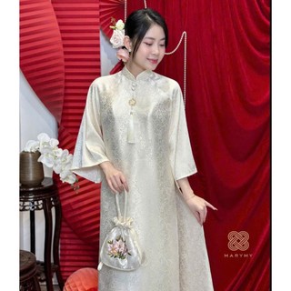 ÁO DÀI gấm nhẹ nhàng mềm mịn và cũng không kém phần đơn diệu