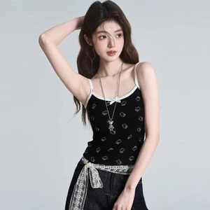 Áo Hai Dây Nữ Sexy Viền Cổ Ôm Boddy In Kín Mèo Kitty Basicc Chất Tăm Lạnh Co Dãn Nhẹ< Kèm Mút Ngực>