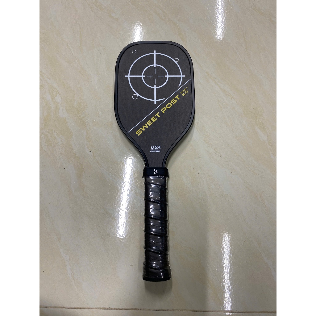 Vợt Pickleball Điểm Ngọt chính hãng Beesoul bề mặt T700 chuẩn độ nảy tăng khả năng tập luyện