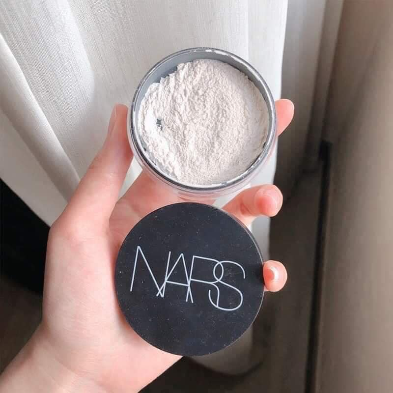 Phấn phủ bột NARS Light Reflecting Setting Powder không màu
