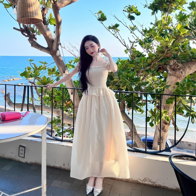 Set Váy Maxi, Đầm Trễ Vai Viền Bèo Dáng Dài Đi Biển, Du Lịch – Chất Tơ Nhăn Tiểu Thư, Dáng Dài Nhiều Tầng Tôn Dáng