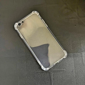 Ốp Lưng iPhone 6/6s Dẻo Trong Suốt Chống Sốc – Bảo Vệ Tối Ưu, Giữ Nguyên Vẻ Đẹp Máy