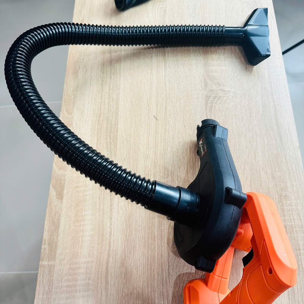 Máy Thổi Bụi Dùng Pin Kapusi K-00094 – Công Suất Mạnh Mẽ, Đa Năng, Tiện Lợi
