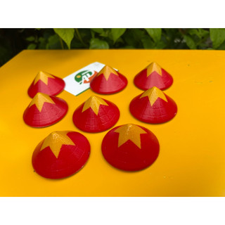 Móc khoá / nam châm magnet nón lá hình lá cờ đỏ Việt Nam