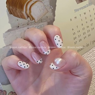 [B111] Nailbox chấm bi hot trend form ngắn dễ thương tiện lợi by Bloom.nailbox