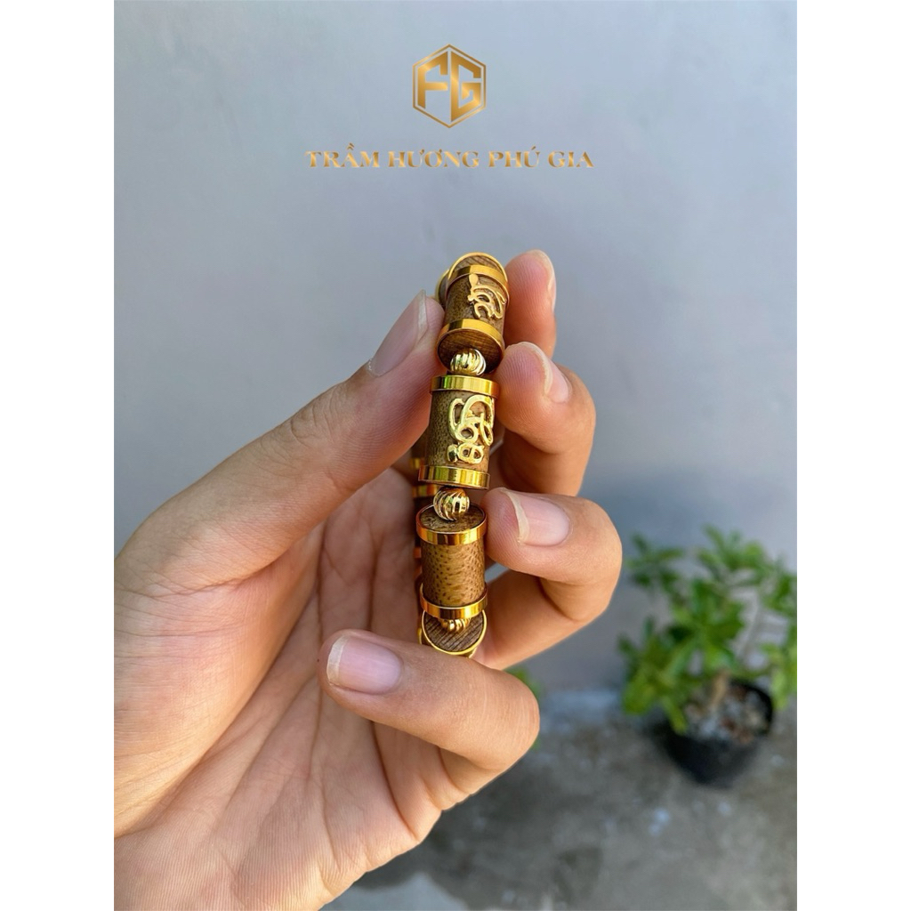 Vòng trầm hương mạ vàng cao cấp chữ Phúc lộc Thọ