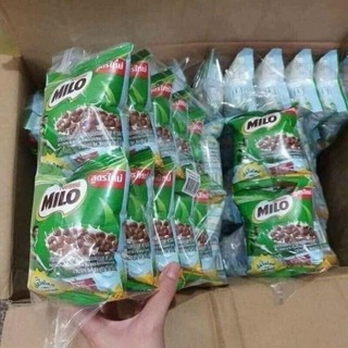 Snack Milo ngũ cốc hay bánh Milo ngũ cốc(15gr/gói).Bánh snack Milo ngũ cốc pha với sữa là điểm tâm sáng cho bé dinhdưỡng