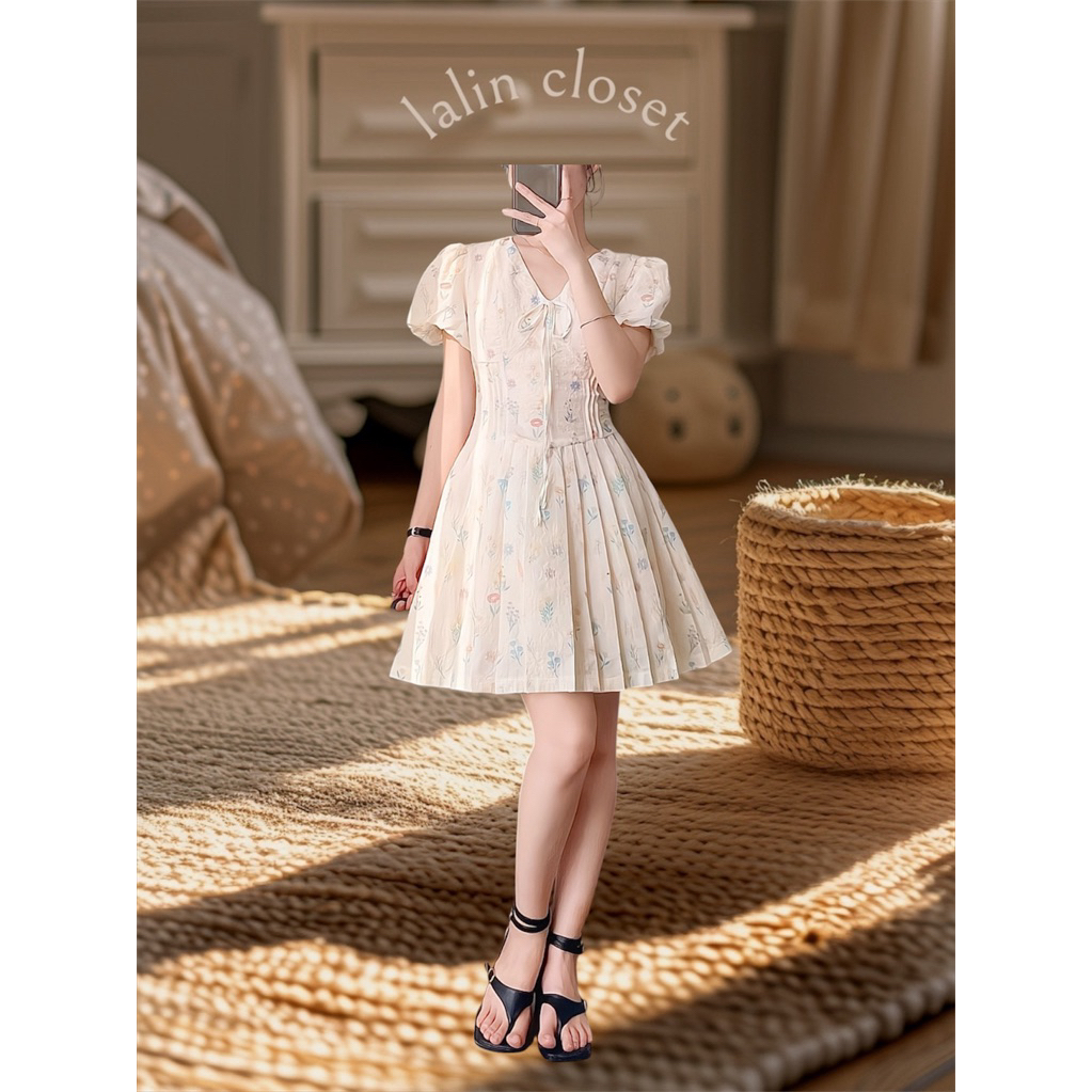 𝐋𝐀𝐋𝐈𝐍 𝐂𝐋𝐎𝐒𝐄𝐓 Váy Hoa Mini Hoa Thêu Tà Xếp Li | Shopee Việt Nam