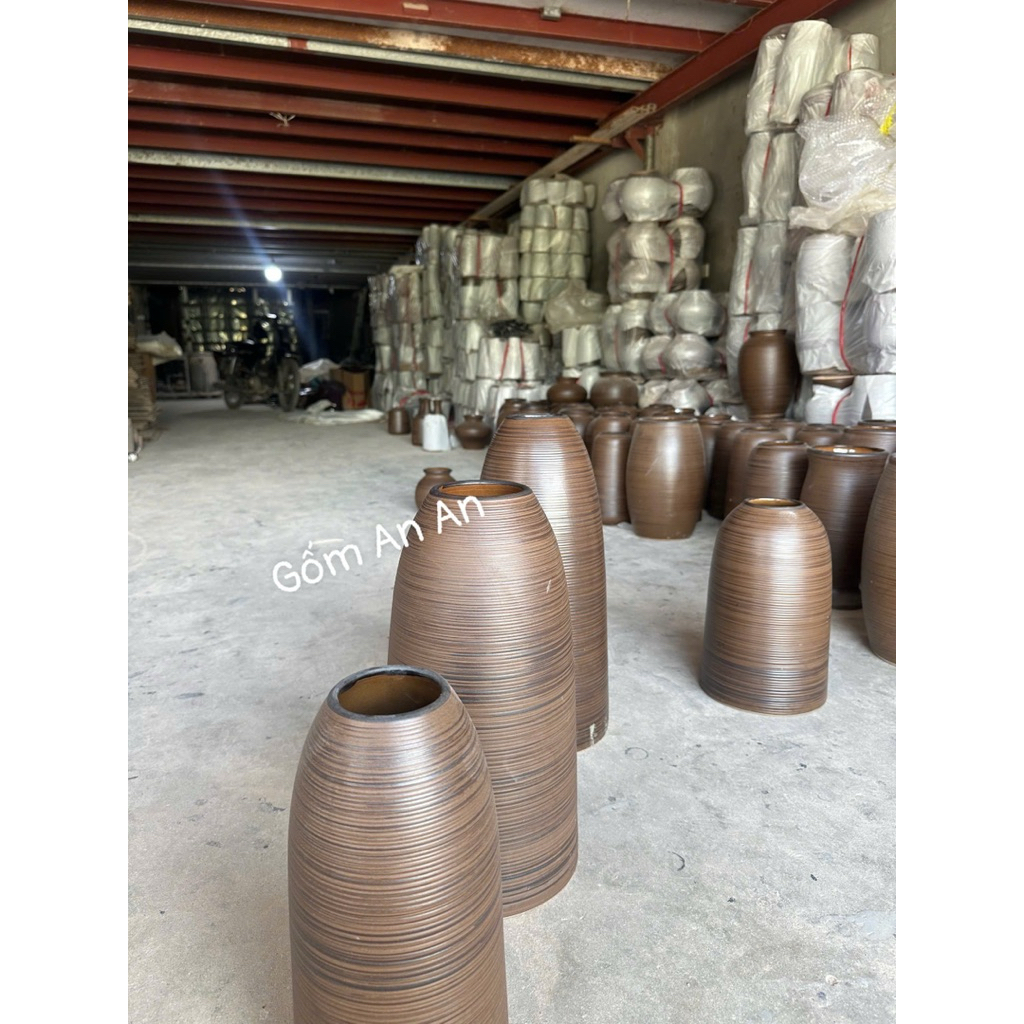 Lọ Hoa Chuông Dáng Thon Men Mộc Chuẩn Vân Ganh Bát Tràng Cao Cấp