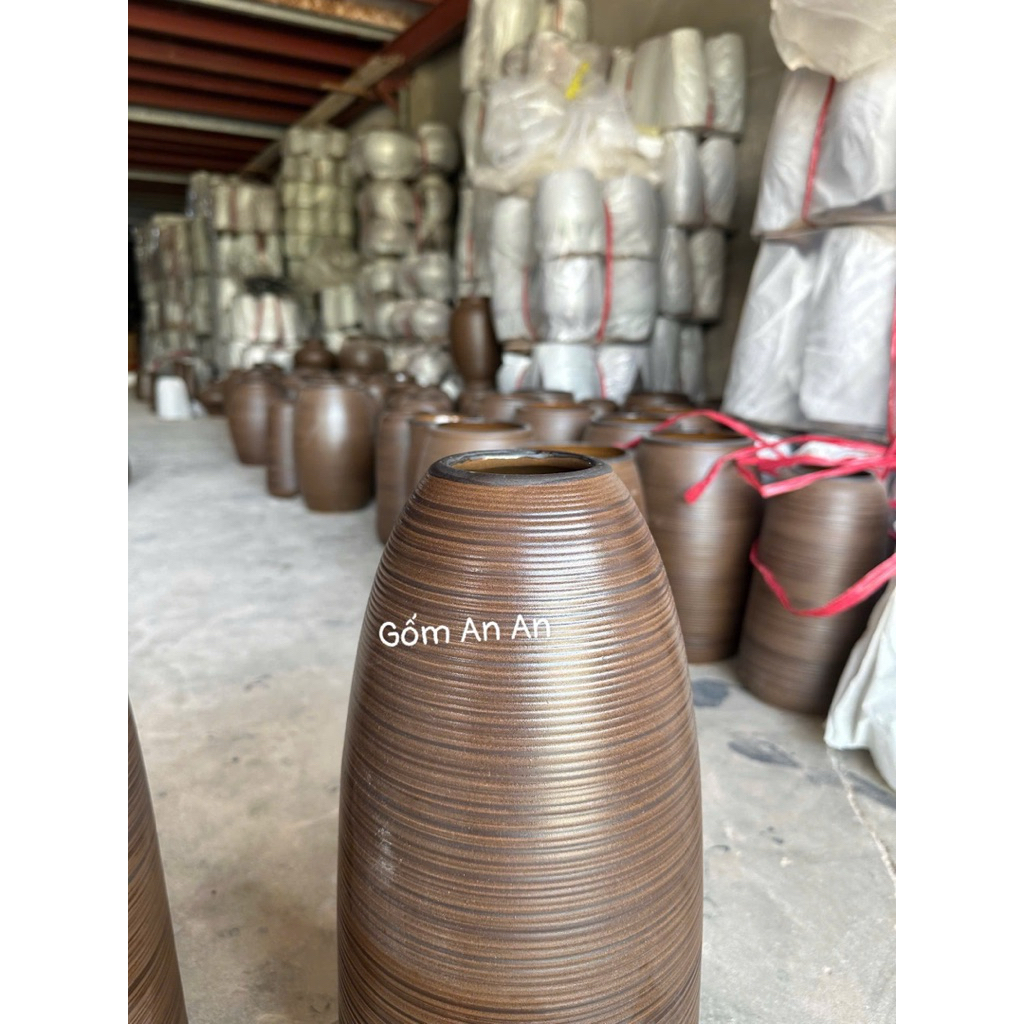 Lọ Hoa Chuông Dáng Thon Men Mộc Chuẩn Vân Ganh Bát Tràng Cao Cấp